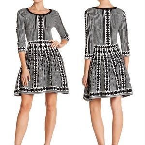 NWOT Nina Leonard dress